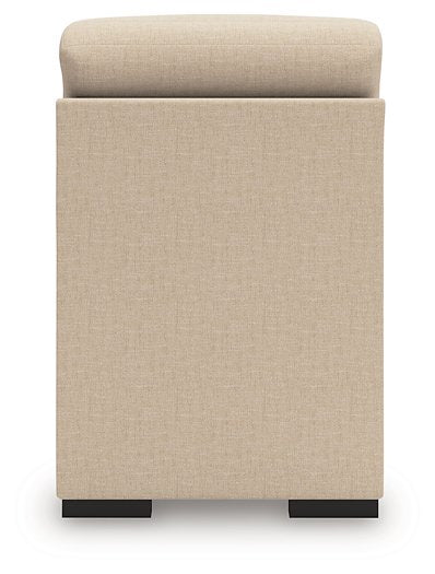 LadyMae Sectional with Chaise - Brough Furniture & Mattress (Lapeer, MI)